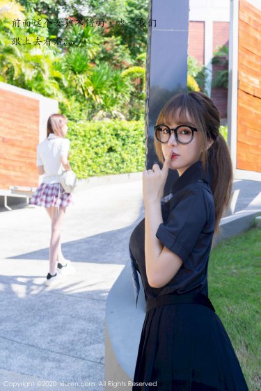 全网黑的我退圈考公后爆红了